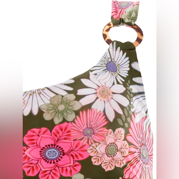 NWTS CLORI REVERSIBLE BIKINI TOP (XL) - Picture 5 of 16